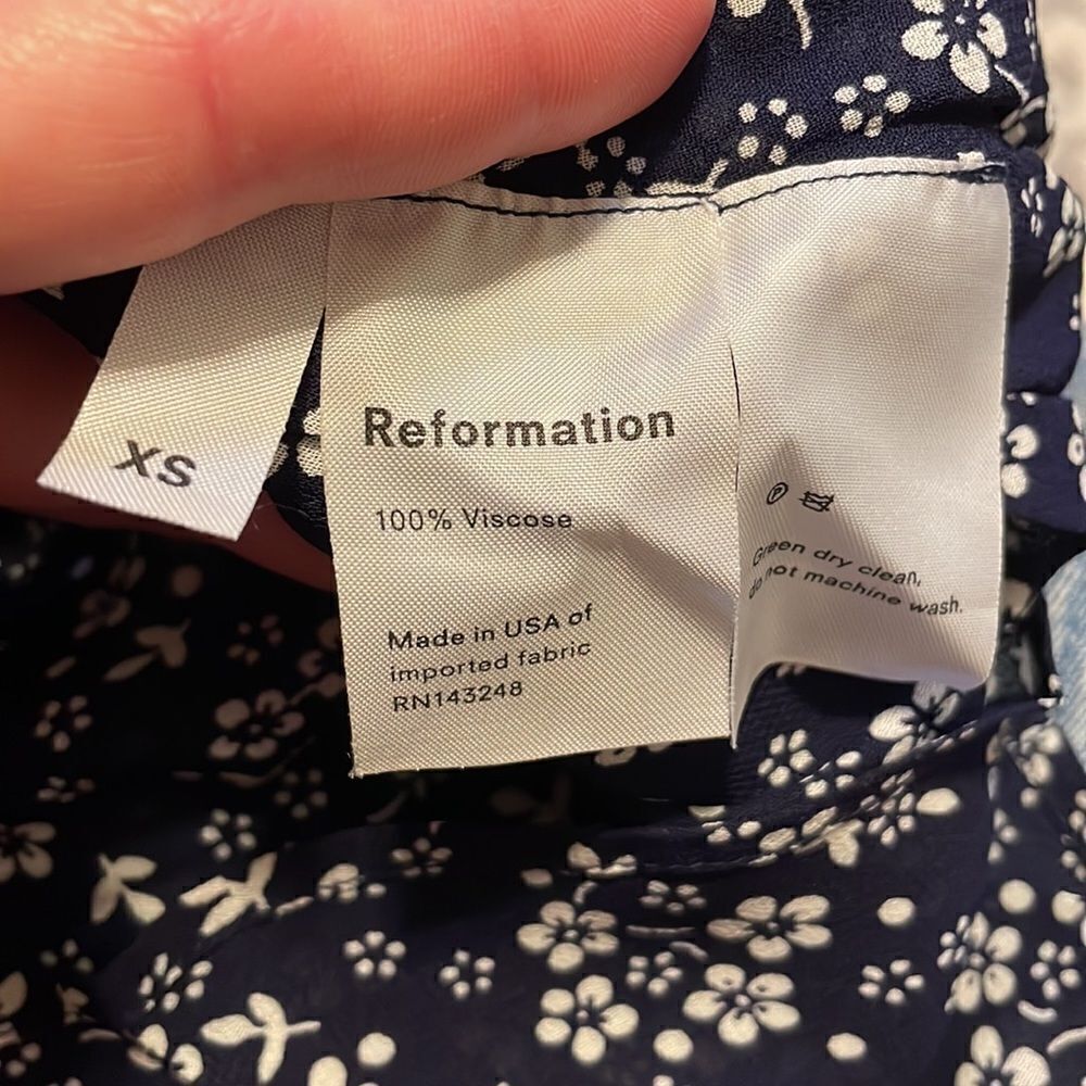 Reformation Trista Open Back Maxi Dress in Blue Floral - Picture 9 of 10